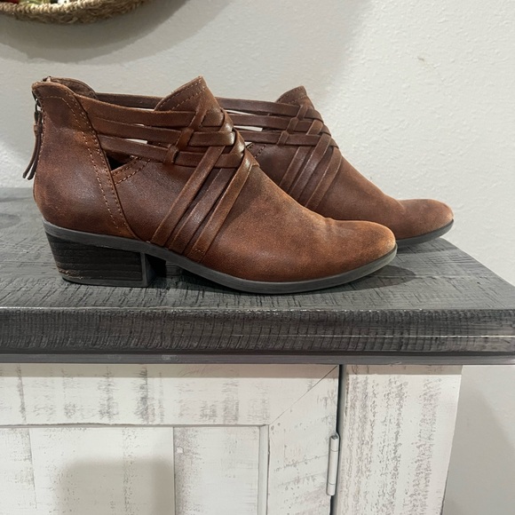 BareTrap Goldie Decorative Interlace Brown Leather Ankle Booties Women’s 7 M - Picture 7 of 10